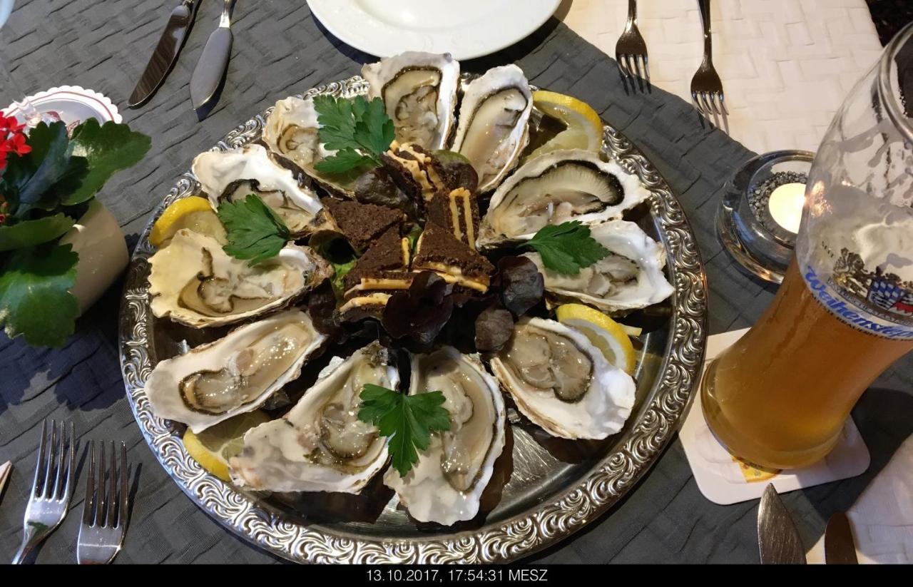 Utersum Gasthaus Knudsen מראה חיצוני תמונה