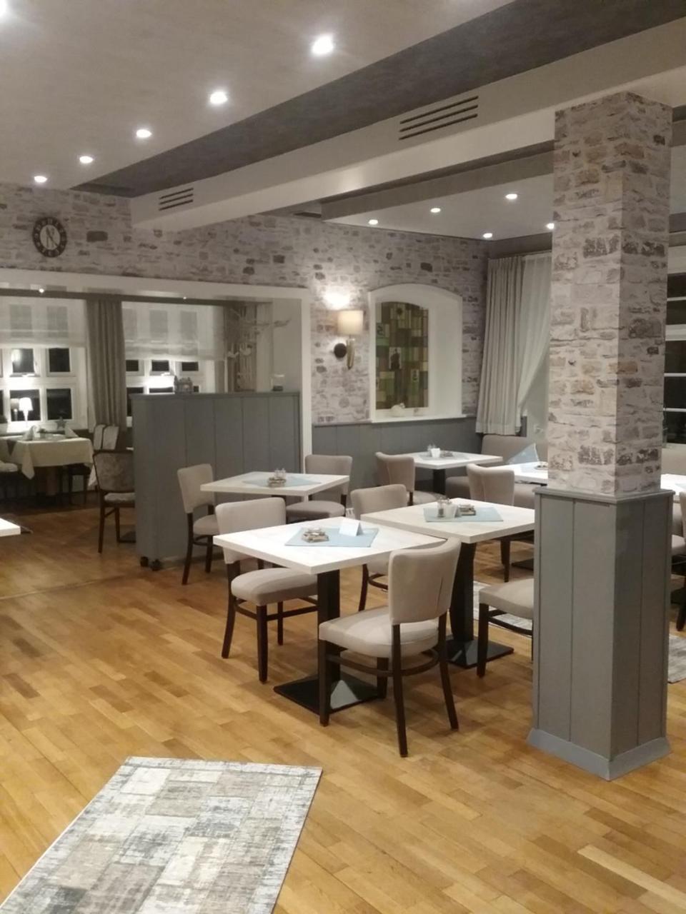 Utersum Gasthaus Knudsen מראה חיצוני תמונה